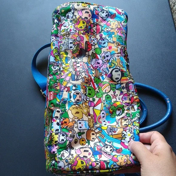 Tokidoki summer splash bowler bag - Picture 3 of 10